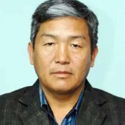 Mr. Nanda Kandangwa